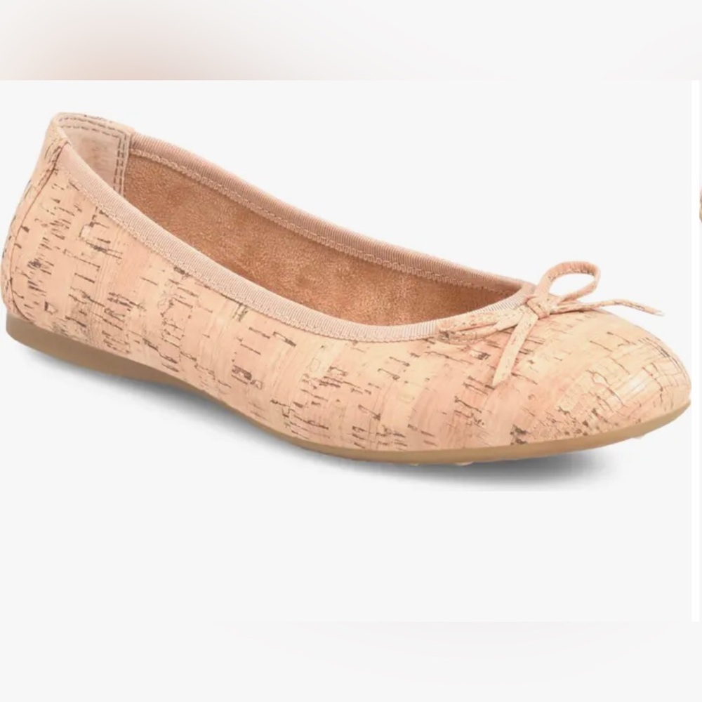 Brin Natural Cork ballet flats with bow detail. Worn once! Excellent condition!